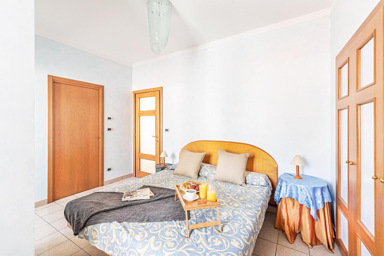 Apartamento Gaudio Flat Near Ariston Theater By Wonderful Italy San Remo Exterior foto