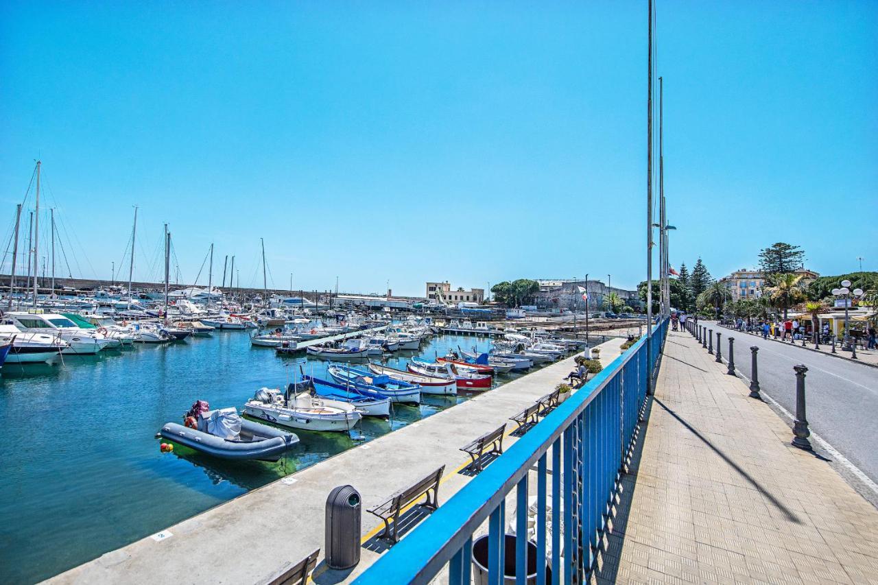 Apartamento Gaudio Flat Near Ariston Theater By Wonderful Italy San Remo Exterior foto